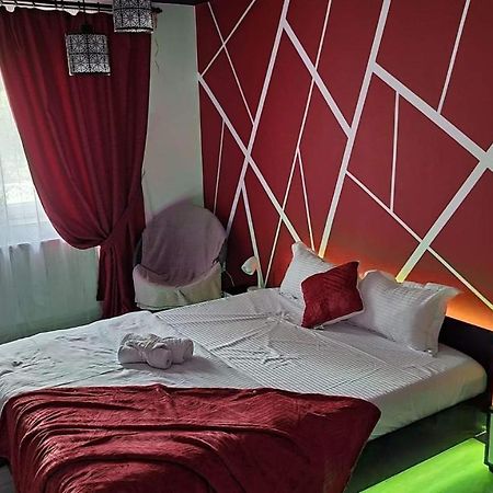 Studio vale Apartamento Hunedoara Exterior foto