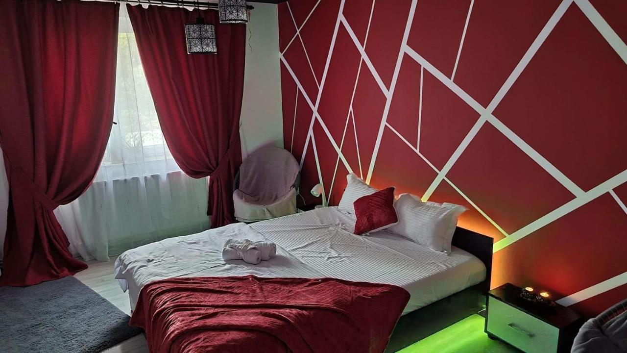 Studio vale Apartamento Hunedoara Exterior foto